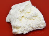 牛乳とレモンで作る、カッテージチーズ