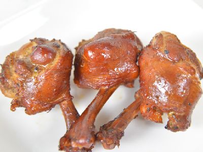 鶏の手羽元チューリップの熱燻製