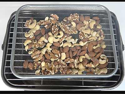 チップから煙が上がって来たのでナッツをセットした画像です。