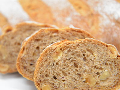 ヘーゼルナッツのパン (パン・オ・ノワゼット)