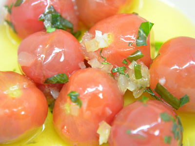 トマトのバジルオリーブオイル漬け つくる楽しみ